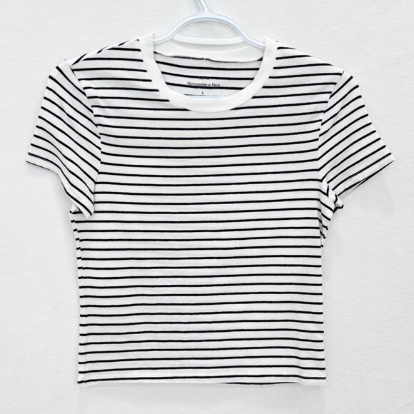 Abercrombie & Fitch Navy Stripe Essential Baby Tee size Small - Picture 2 of 6